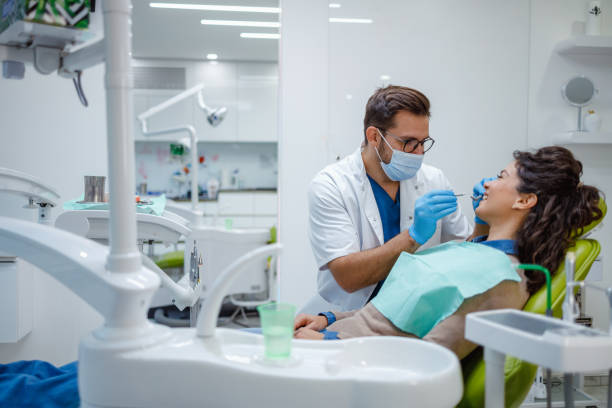 Best Teeth Whitening  in North Miami, FL